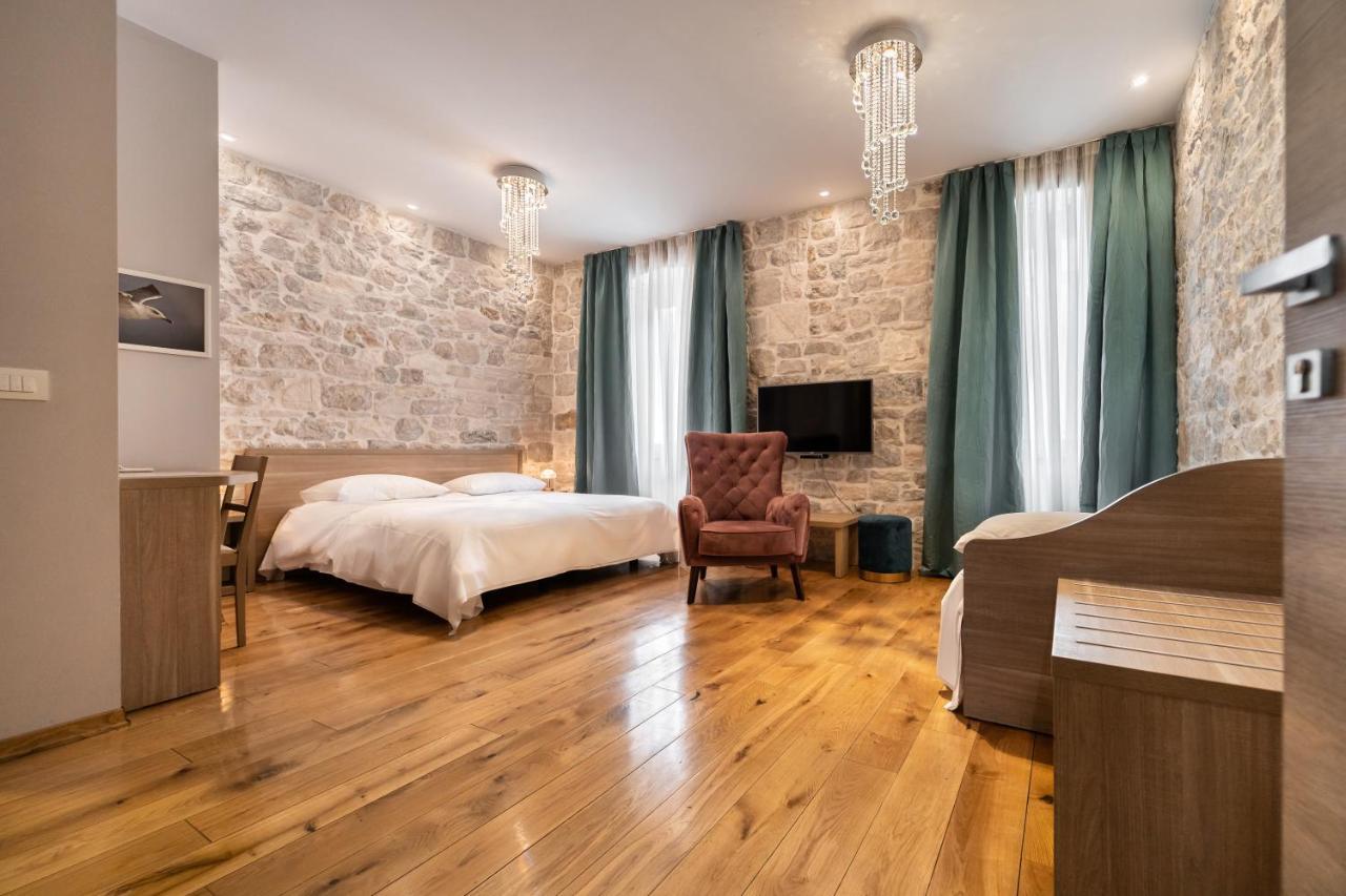 Tifani Luxury Rooms 2 Split Bagian luar foto
